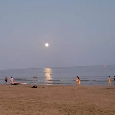 Lägenhet Monolocale Con Veranda *