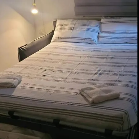 Monolocale Con Veranda Lägenhet Marina di Ragusa