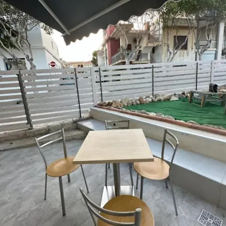 Monolocale Con Veranda * Marina di Ragusa